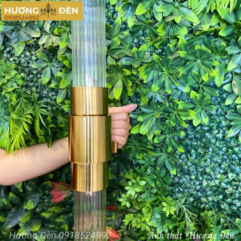 den-vach-tuong-trang-tri-chinh-hang-vk110